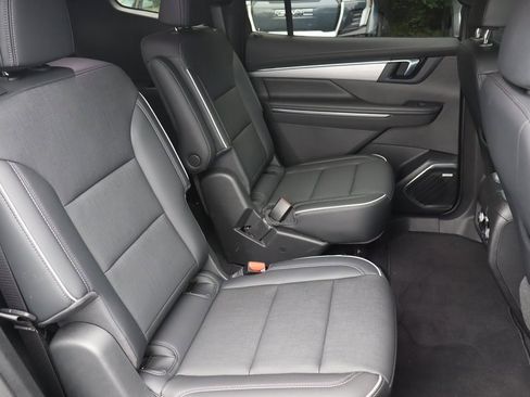 New 2025 Buick Enclave Preferred image 19