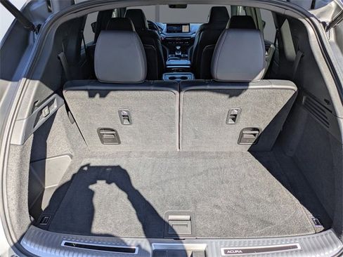 Used 2022 Acura MDX A-Spec image 12