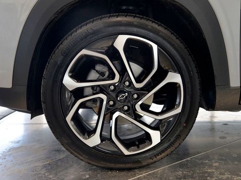 Used 2024 Chevrolet Trax RS w/ Driver Confidence Package image 10