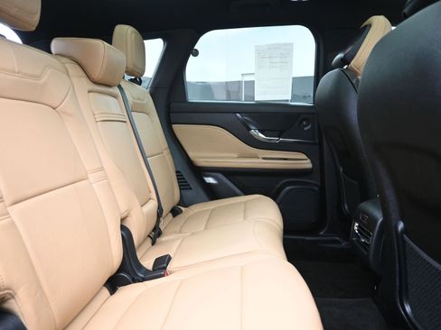 Used 2020 Lincoln Corsair Reserve w/ Equipment Group 202A AWD/4WD image 26