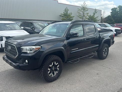 Used 2019 Toyota Tacoma TRD Off-Road w/ Technology Package AWD/4WD image 1