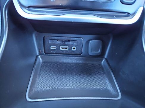 Used 2020 GMC Terrain SLT w/ Preferred Package image 20