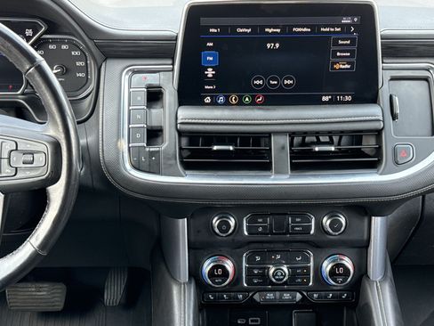 Used 2021 GMC Yukon SLT w/ SLT Premium Package AWD/4WD image 30