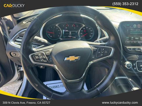 Used 2017 Chevrolet Malibu LT w/ Driver Confidence Package FWD image 12