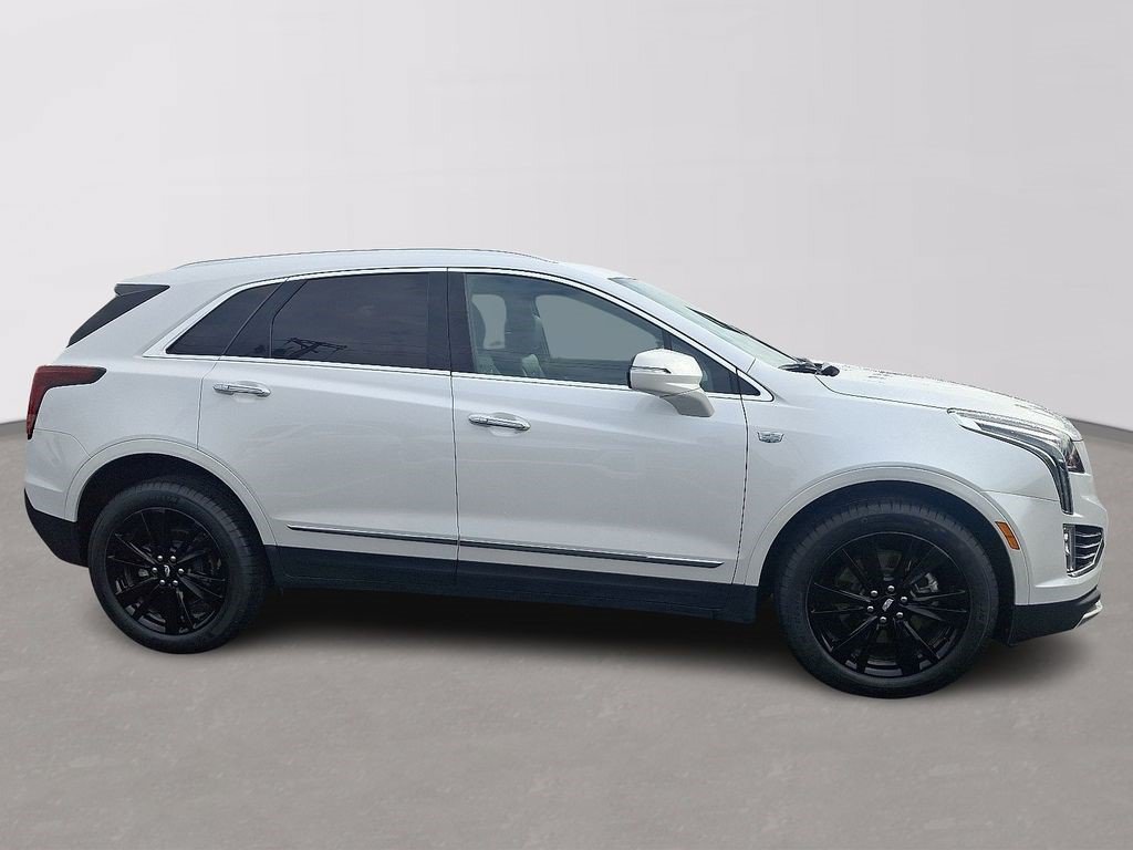 Certified 2024 Cadillac XT5 Premium Luxury AWD/4WD image 7