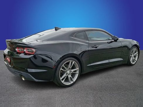Used 2021 Chevrolet Camaro LT w/ RS Package RWD image 5