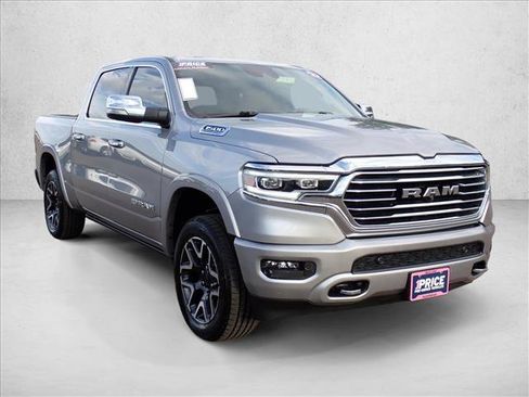 Used 2022 RAM 1500 Limited AWD/4WD image 6