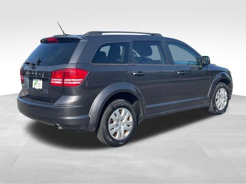 Used 2017 Dodge Journey SE FWD image 7