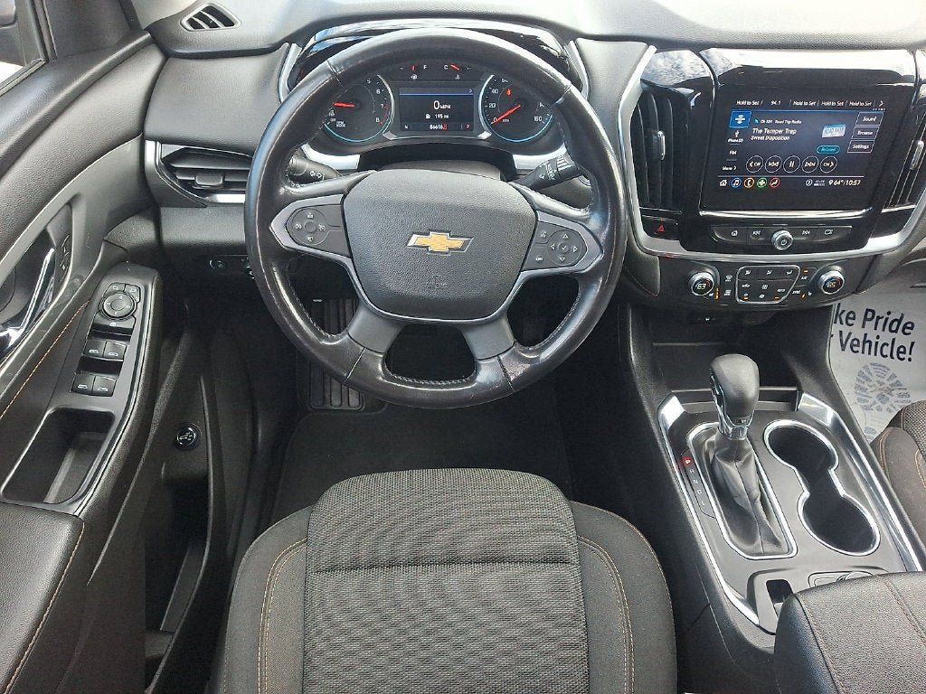 Certified 2021 Chevrolet Traverse LT FWD image 12