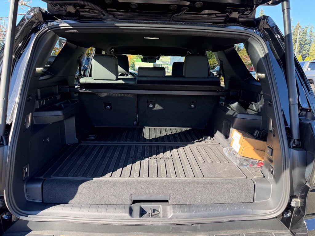 Used 2026 Toyota 4Runner Trailhunter AWD/4WD image 10