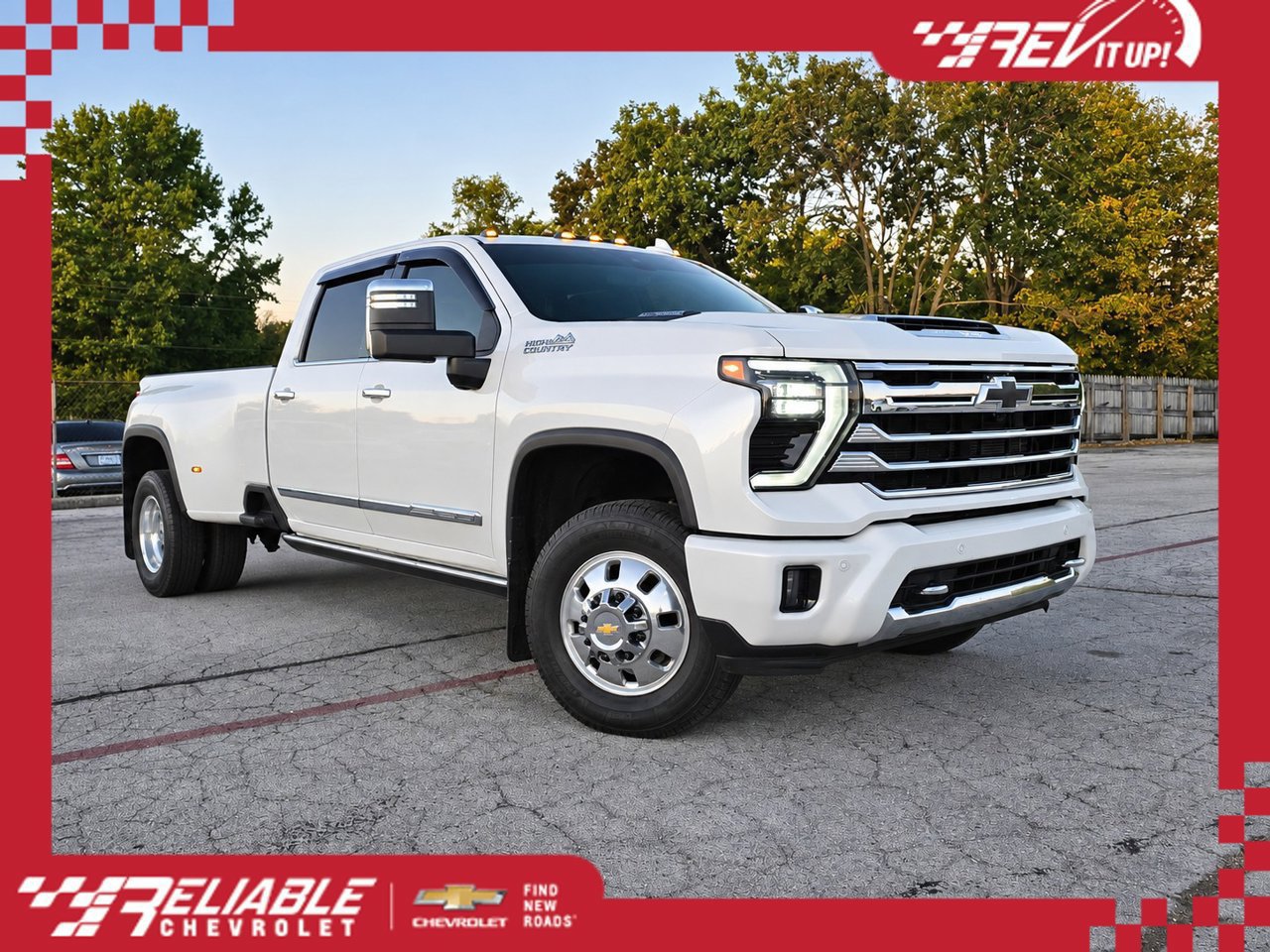 Used 2024 Chevrolet Silverado 3500 High Country w/ High Country Premium Package AWD/4WD image 1
