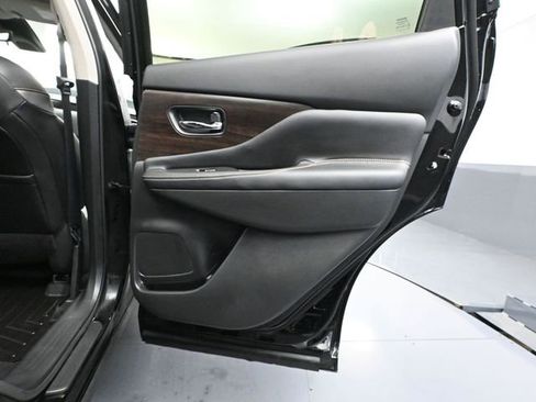 Used 2024 Nissan Murano Platinum image 41