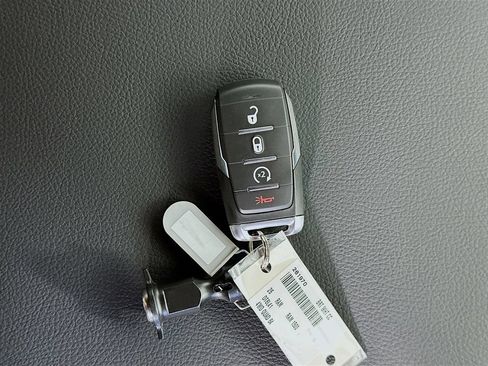 New 2026 RAM 1500 Express AWD/4WD image 20