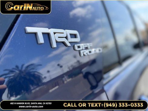 Used 2018 Toyota 4Runner TRD Off-Road Premium AWD/4WD image 21