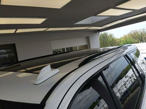 Used 2022 GMC Yukon AT4 AWD/4WD image 13