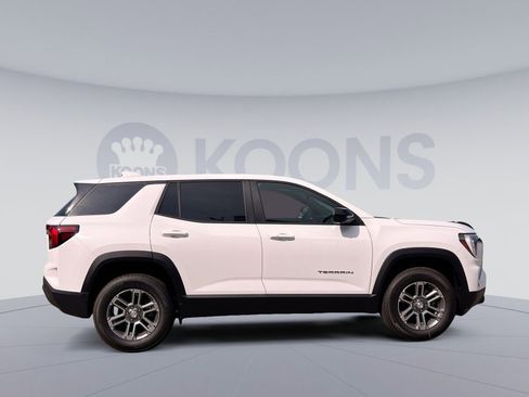 New 2026 GMC Terrain Elevation w/ Technology Package II image 8