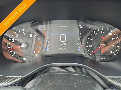 Certified 2025 Jeep Compass Latitude w/ Convenience Group AWD/4WD image 26