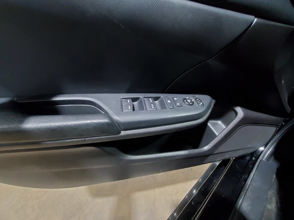 Used 2020 Honda Civic Sport image 34