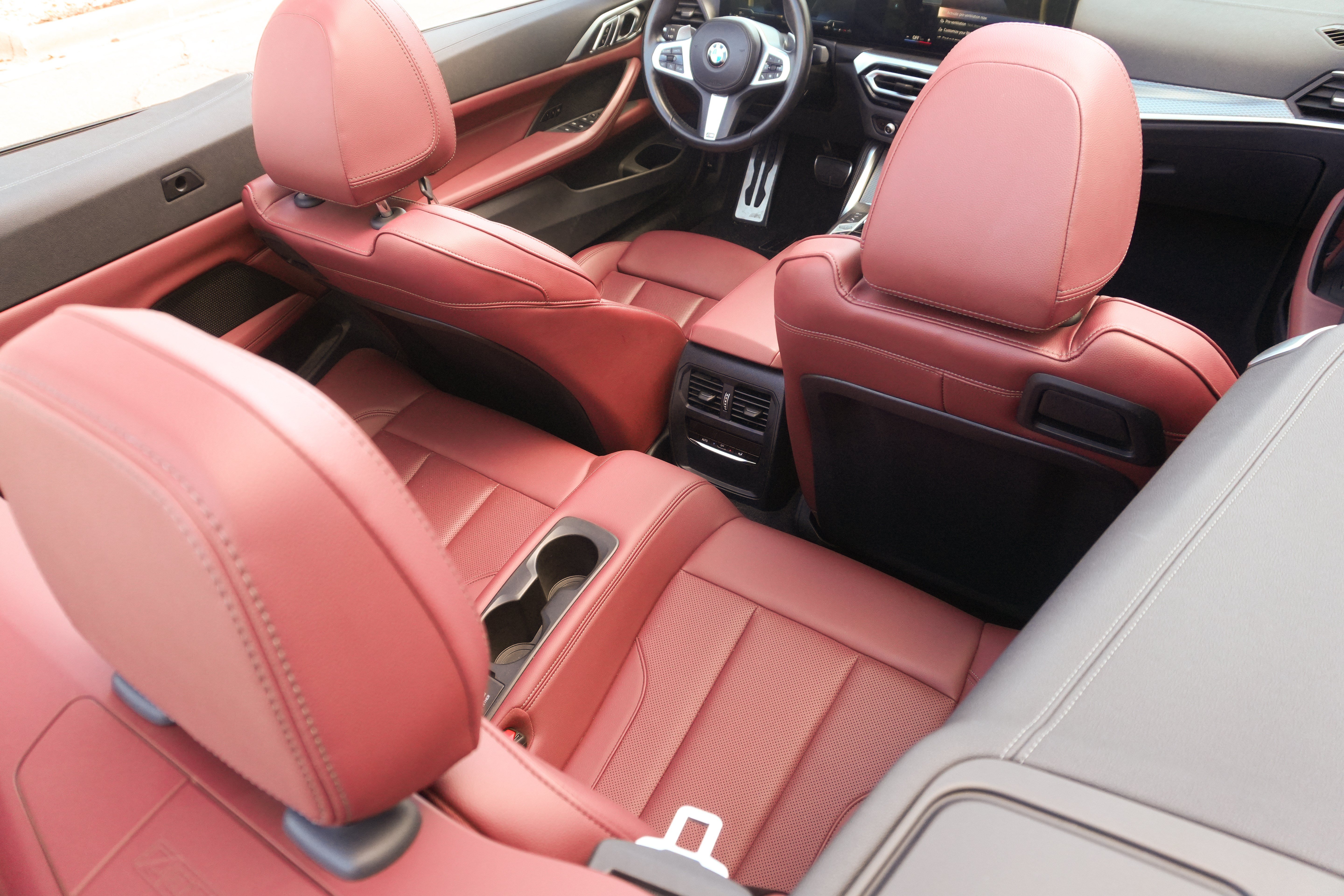 Certified 2024 BMW 430i Convertible w/ M Sport Package RWD image 32