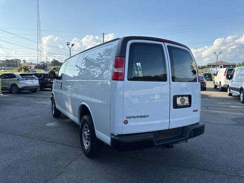 Used 2018 GMC Savana 2500 w/ Communications Package RWD image 17