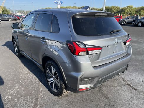 Used 2024 Mitsubishi Outlander Sport AWD image 3