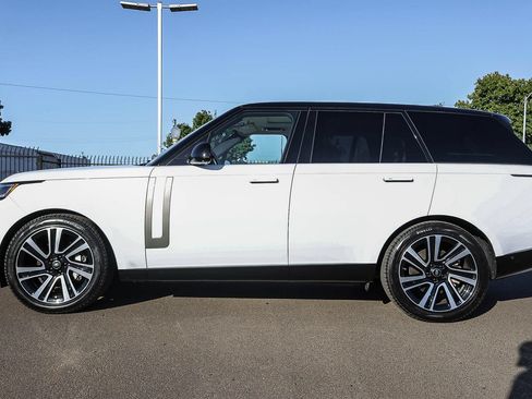 Certified 2023 Land Rover Range Rover SE AWD/4WD image 8