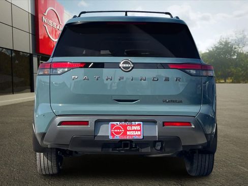 New 2026 Nissan Pathfinder Platinum image 8