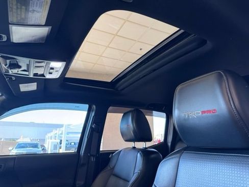 Used 2019 Toyota Tacoma TRD Pro AWD/4WD image 21