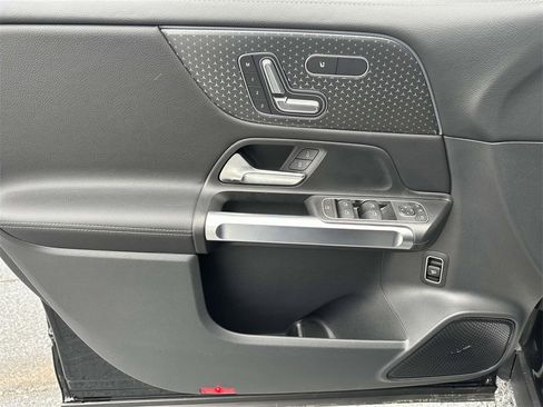 Used 2025 Mercedes-Benz GLE 450 GLE  450 image 11