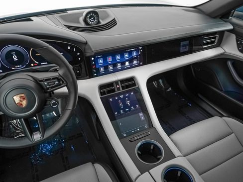 New 2026 Porsche Taycan 4S AWD/4WD image 18