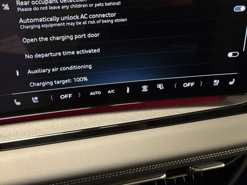 New 2025 Audi Q6 e-tron Premium Plus image 20