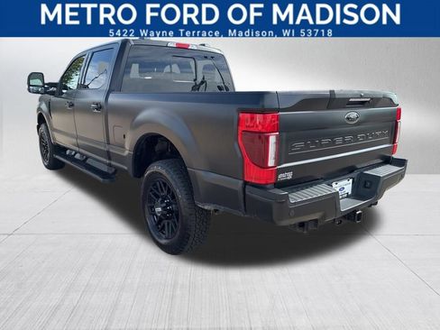 Used 2022 Ford F250 Lariat w/ Black Appearance Pkg AWD/4WD image 5