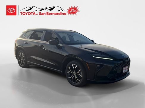 New 2025 Toyota Crown Signia image 7