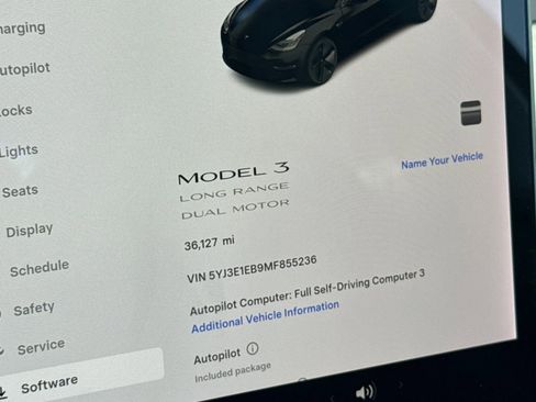 Used 2021 Tesla Model 3 Long Range AWD/4WD image 31