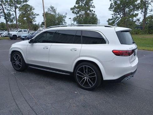 Used 2022 Mercedes-Benz GLS 450 4MATIC image 3