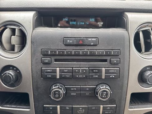 Used 2012 Ford F150 XLT w/ XLT Convenience Pkg image 15