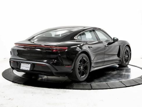 New 2025 Porsche Taycan Turbo image 7