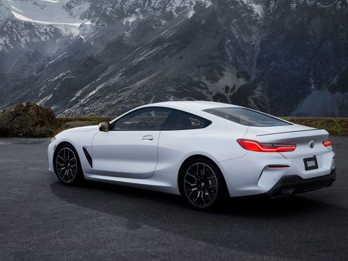 New 2026 BMW 840i Coupe image 2