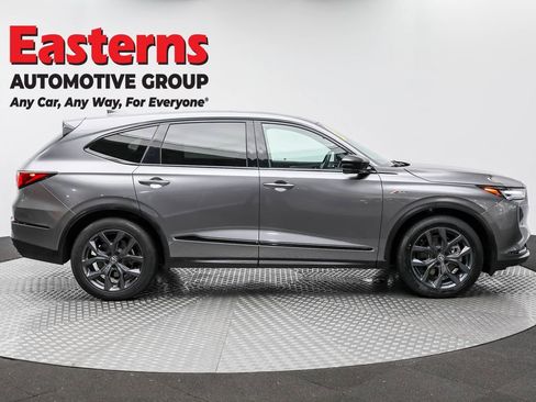 Used 2022 Acura MDX A-Spec image 4