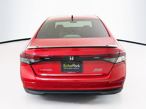 Used 2024 Honda Accord Sport image 7