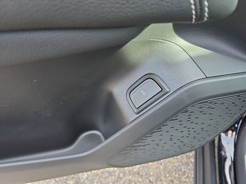 New 2026 GMC Terrain Denali w/ LPO, Floor Liner Package AWD/4WD image 17
