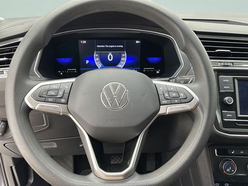 Used 2022 Volkswagen Tiguan S FWD image 15