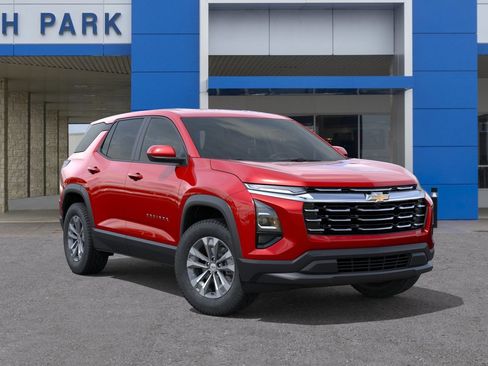 New 2026 Chevrolet Equinox LT w/ Convenience Package II FWD image 7