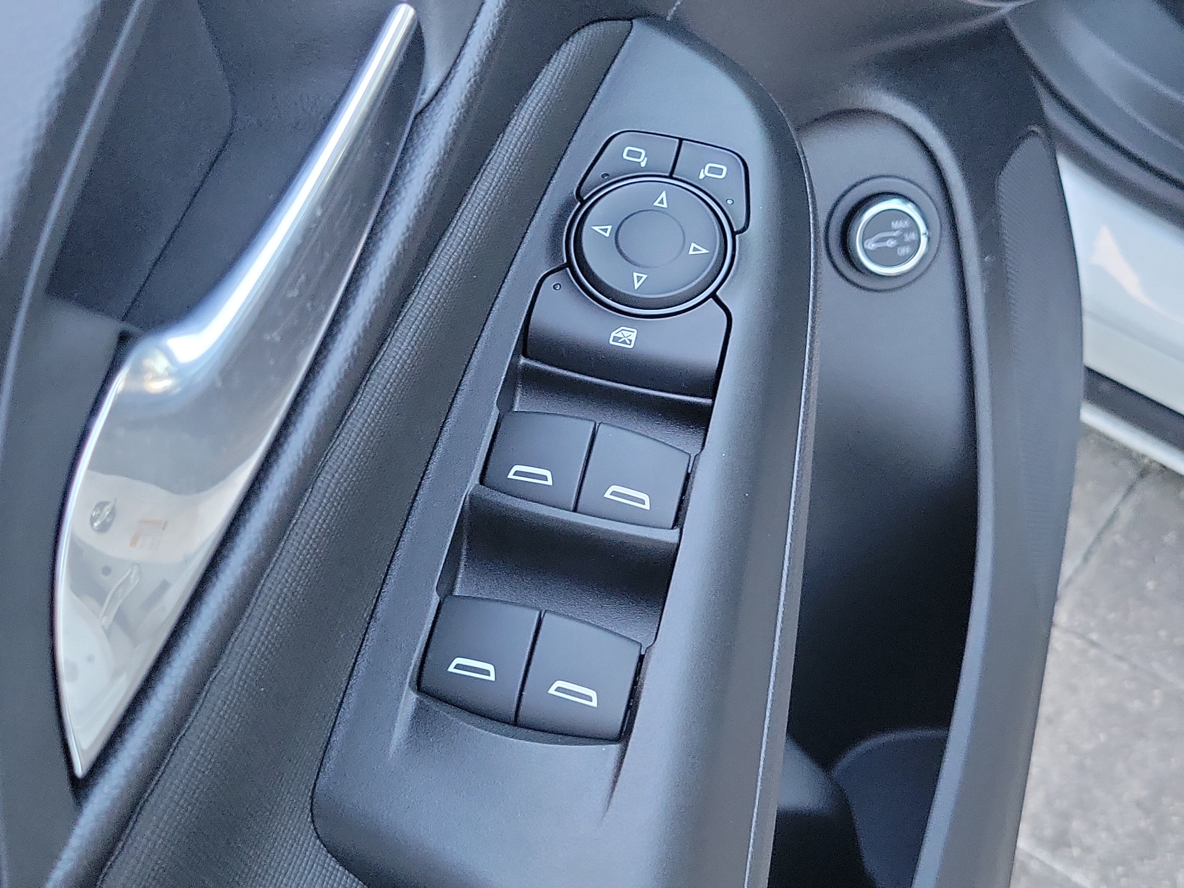 New 2026 Buick Envista Avenir FWD image 18