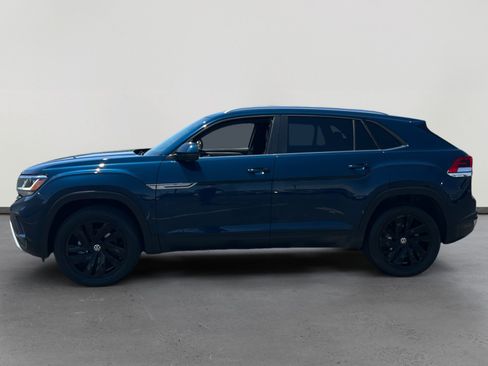Certified 2023 Volkswagen Atlas Cross Sport SE w/ Black Wheel Package AWD/4WD image 2