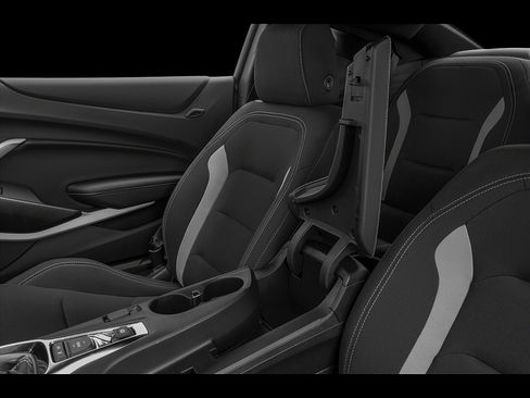 Certified 2021 Chevrolet Camaro LS image 17