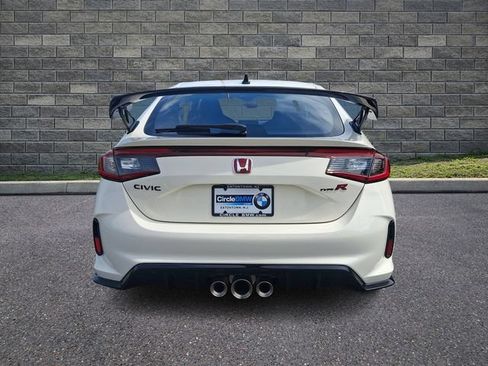 Used 2025 Honda Civic Type R image 5