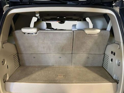 Used 2017 GMC Yukon Denali w/ Open Road Package AWD/4WD image 22