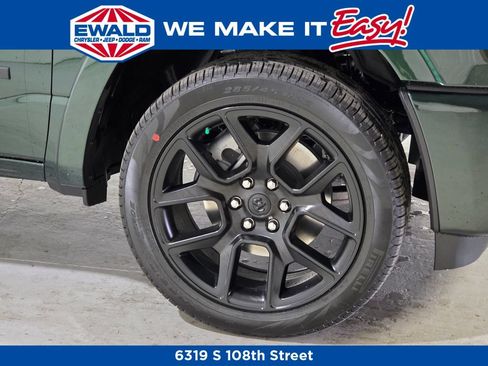New 2026 RAM 1500 Laramie w/ Night Edition AWD/4WD image 17