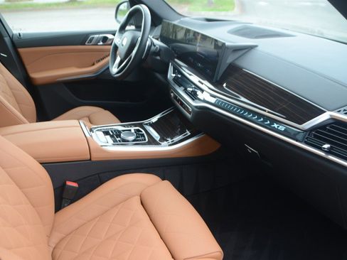 Used 2026 BMW X5 xDrive40i image 4